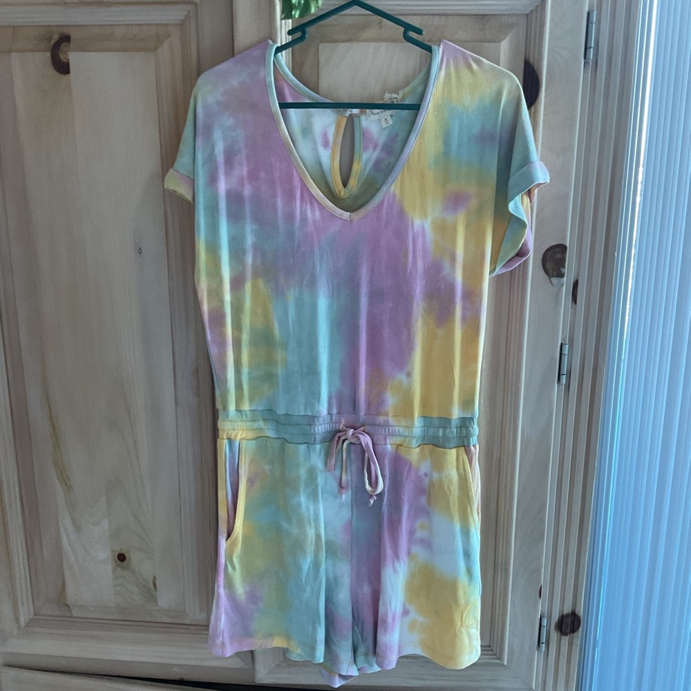 Colorful Tie-Dye Women’s Shorts Jumper NWT $20